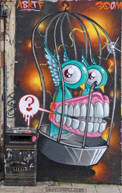 stokes croft teeth graffiti